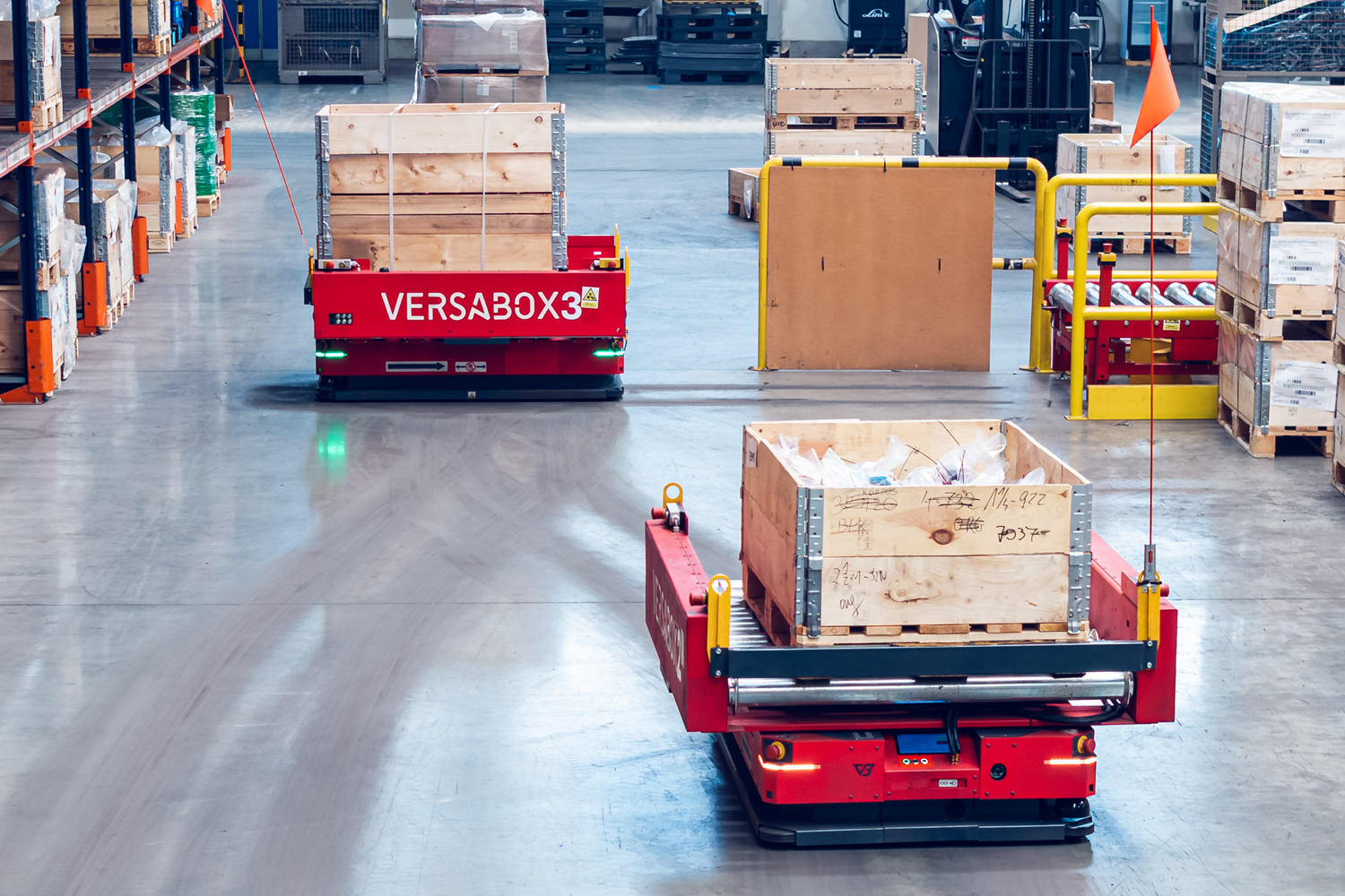 Robot transportowy – czym jest i jak go zintegrować z automatyką